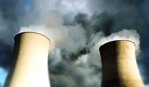 Greenpeace: elektrownia atomowa nie ma sensu, rząd zapomina o OZE