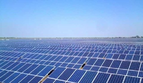 Kolejna ogromna farma słoneczna otwarta na Ukrainie