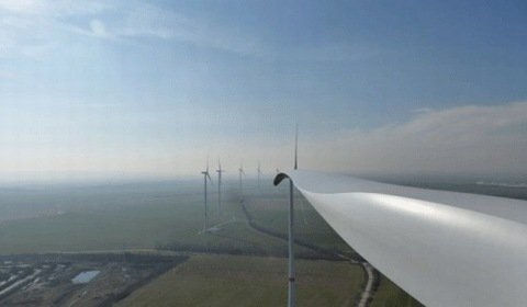 Udział wiatru w polskim miksie energetycznym zbliżył się do 1/3