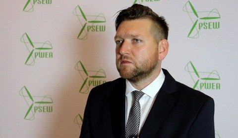 Gajowiecki nadal prezesem PSEW, Sekściński w zarządzie