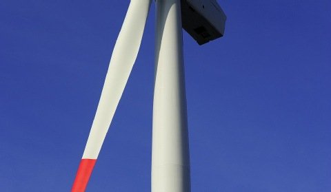 PowerWind uruchamia turbinę wiatrową o mocy 2,5 MW