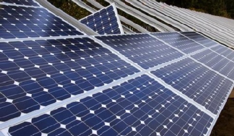 IHS: po wprowadzeniu ceł liczba instalacji PV w Europie  zmaleje o 1,3 GW