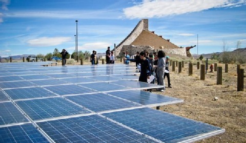 NPD Solarbuzz: rekordowy popyt na panele fotowoltaiczne w 2013 r.