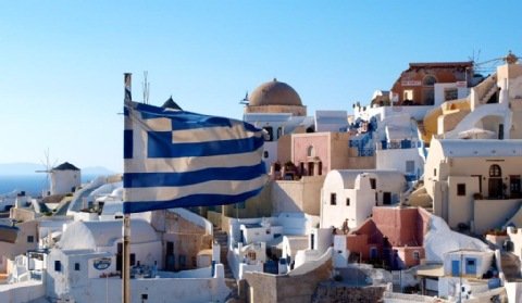 Koniec fotowoltaiki w Grecji? Retrospektywne cięcia dopłat do PV